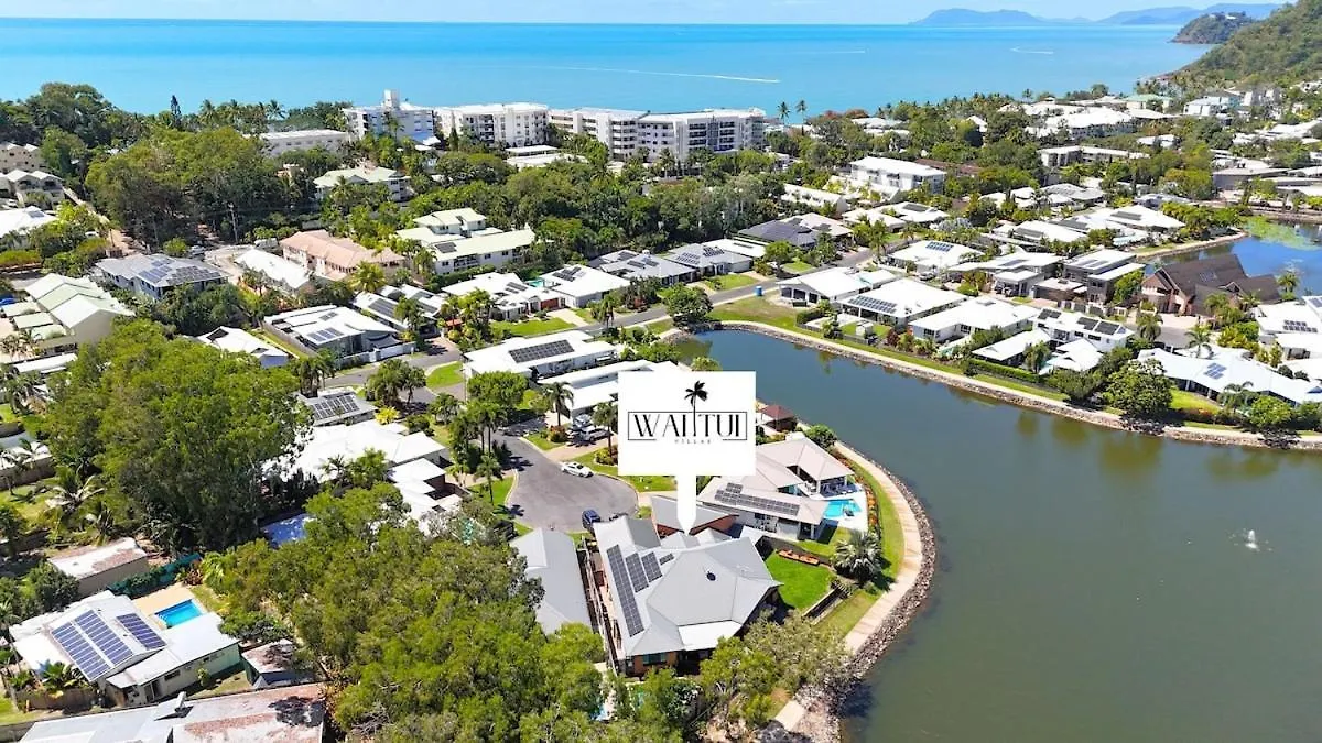 Holiday home Lake House, Stroll To Beach & Cafes- Pets Welcome Trinity Beach